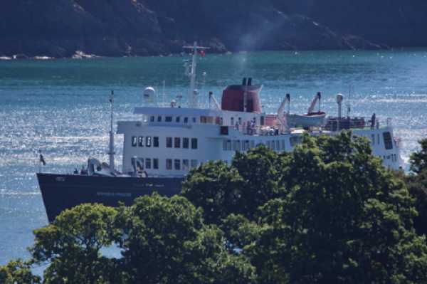 10 August 2022 - 10:59:52

-------------------------
Cruise ship Hebridean Princess in Dartmouth